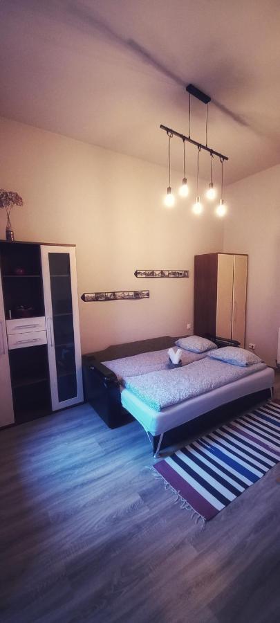 Апартаменти Marge'S Cosy Old Town Nest Брашов Екстер'єр фото